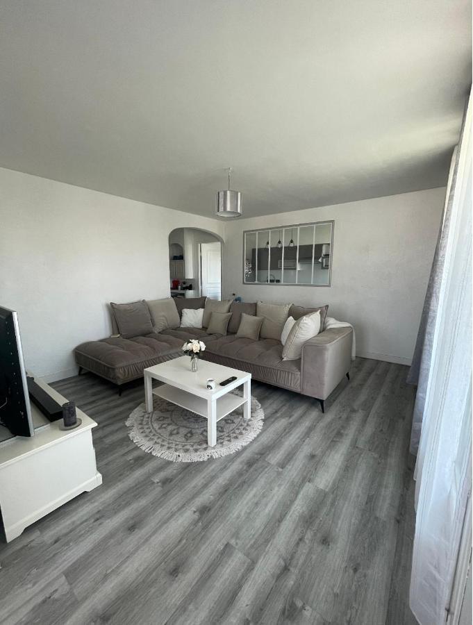 Appartement Proche Aeroport مارينيان المظهر الخارجي الصورة